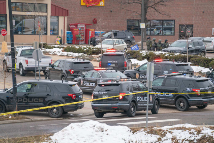 1941388666 featured image FBI Thwarts Teen's Mass Shooting and Bombing Plot at Mall in Washington