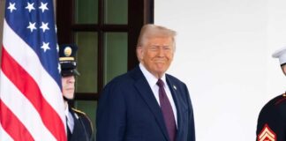 Democrat Senator Defends Trump’s Military Parade Honoring U.S. Army's 250th