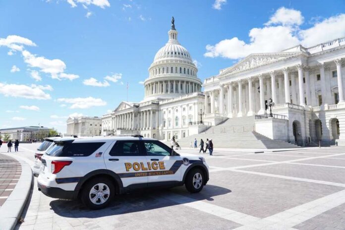Untraceable Weapon Found on Man at Capitol Hill Entry Point