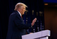 Trump FREEZES Hormuz Escort Mission